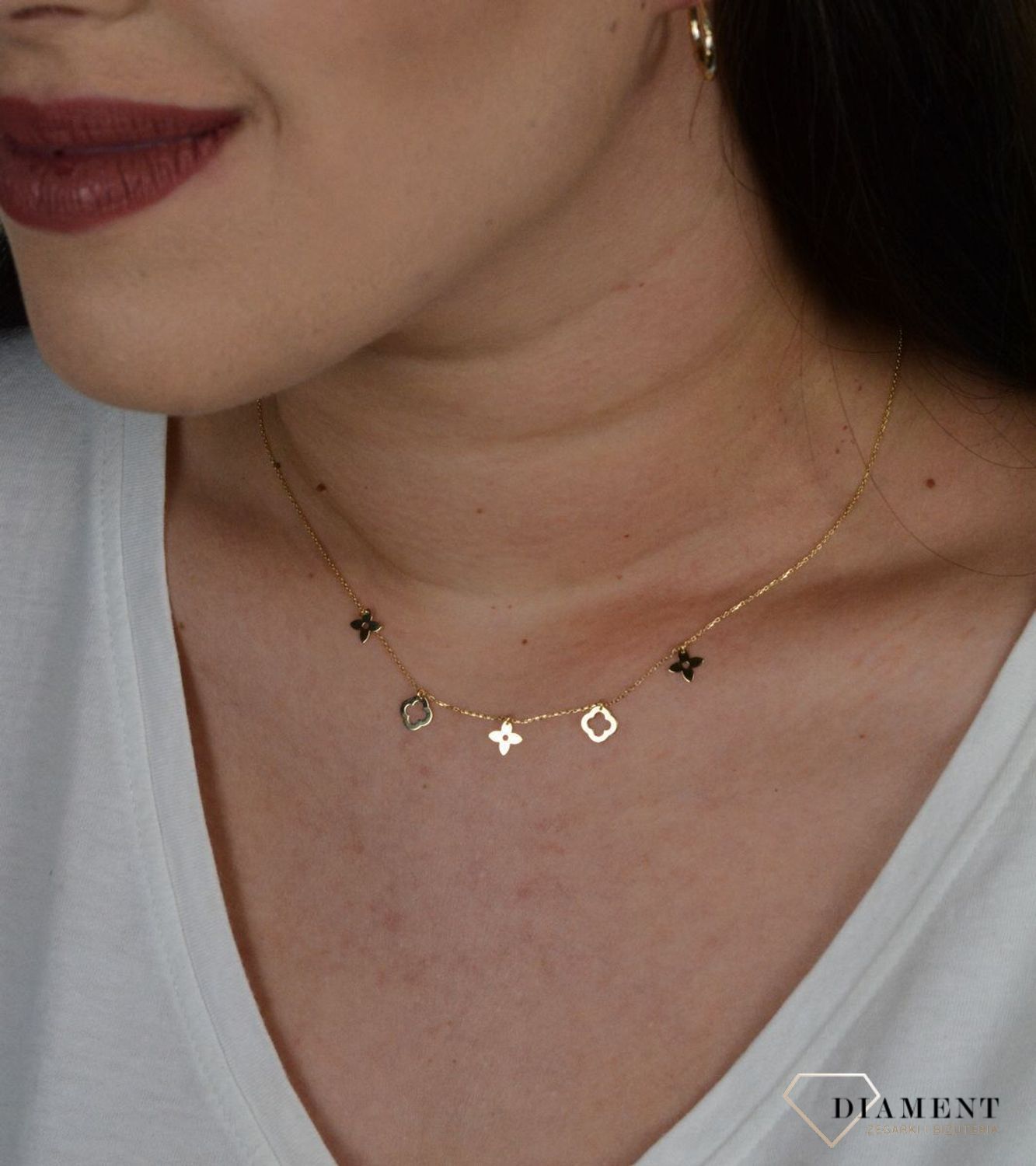 Złoty naszyjnik celebrytka z małymi zawieszkami NA 2517.jpg